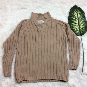 B. Moss beige sweater sz S